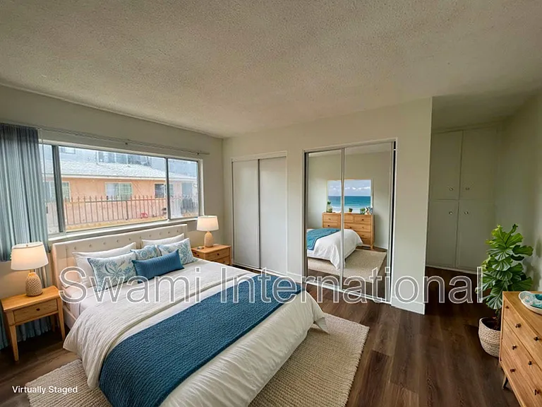 633 E 97th St #1 — Photo 3