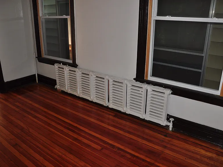 364 Orange St #1 — Photo 5