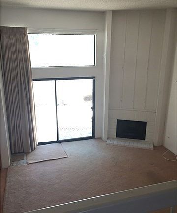 4th image of 5720 Owensmouth Ave Unit 168