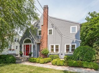 7 Garden City Rd, Darien, CT 06820