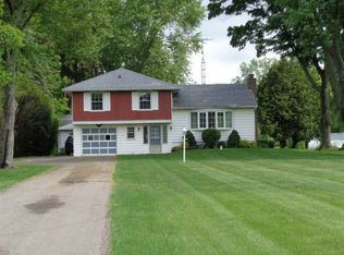 6459 Davison Rd, Burton, MI 48509