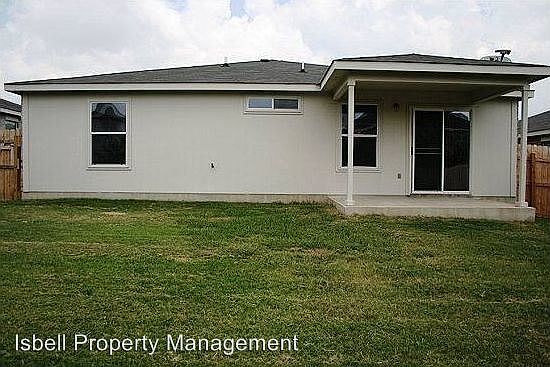 4th image of 2302 Mikulec Dr