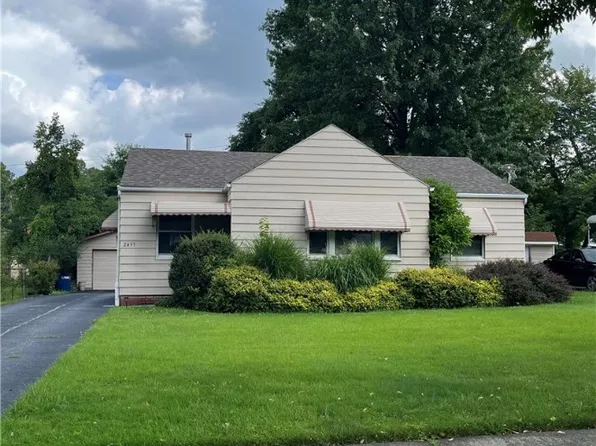 2495 Greenvale Rd, Cleveland, OH 44121