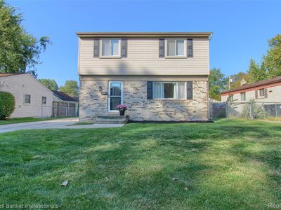 11765 Cavell St, Livonia, MI, 48150