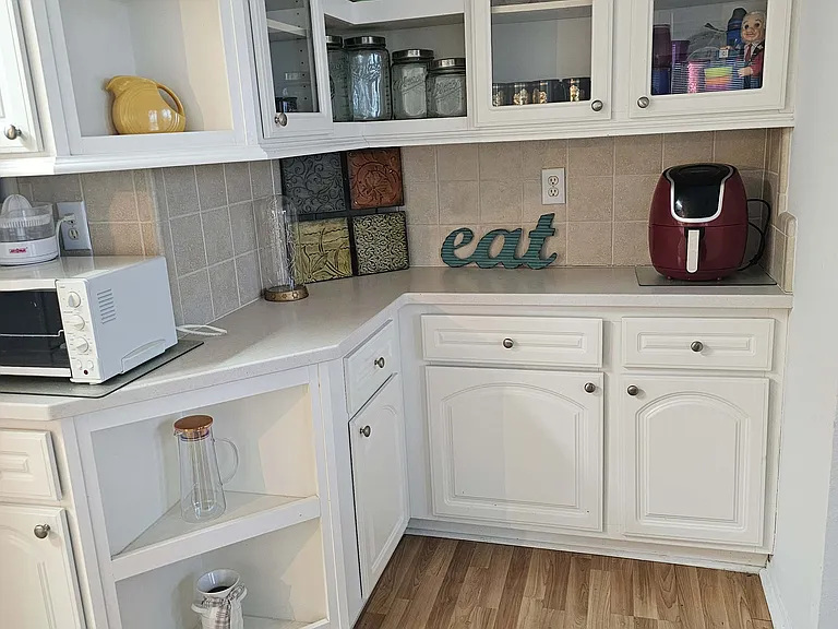 3715 Asbury Dr — Photo 7