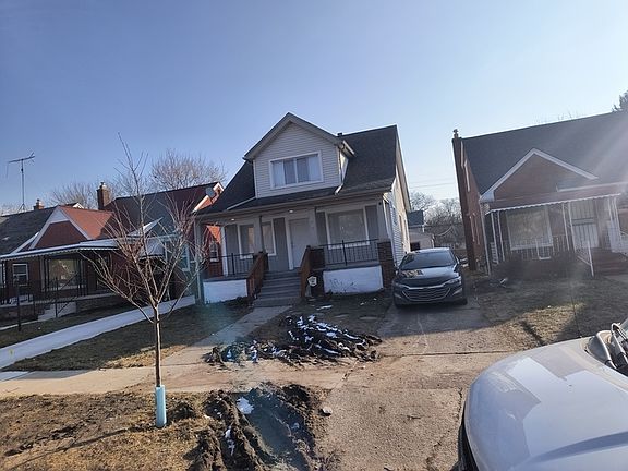 2nd image of 18080 Westphalia St