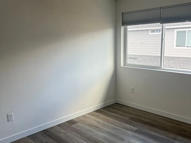 168 Northridge Ter — Photo 14