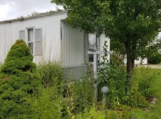 12047 Nicki Ln, Chardon, OH 44024