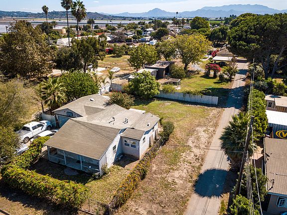 4th image of 3668 Nyeland Ave