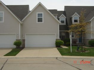 18647 Southporte, Strongsville, OH 44136