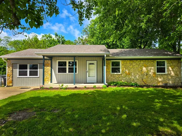 20 Kings Ct, Mooresville, IN 46158