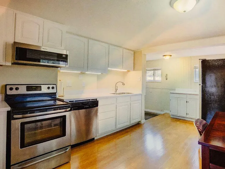 16710 W 10th Ave — Photo 3