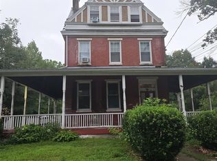 66 Warren St E, Beverly, NJ 08010