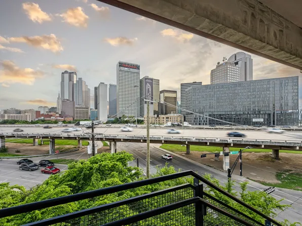 2502 Live Oak St APT 332, Dallas, TX 75204