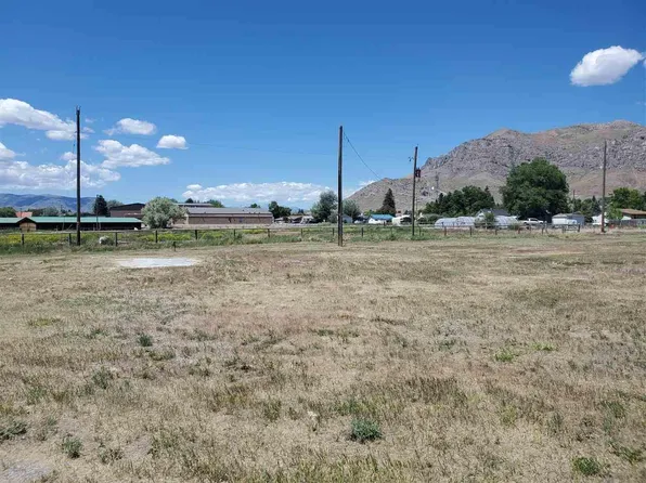 599 Park Rd, Arco, ID 83213