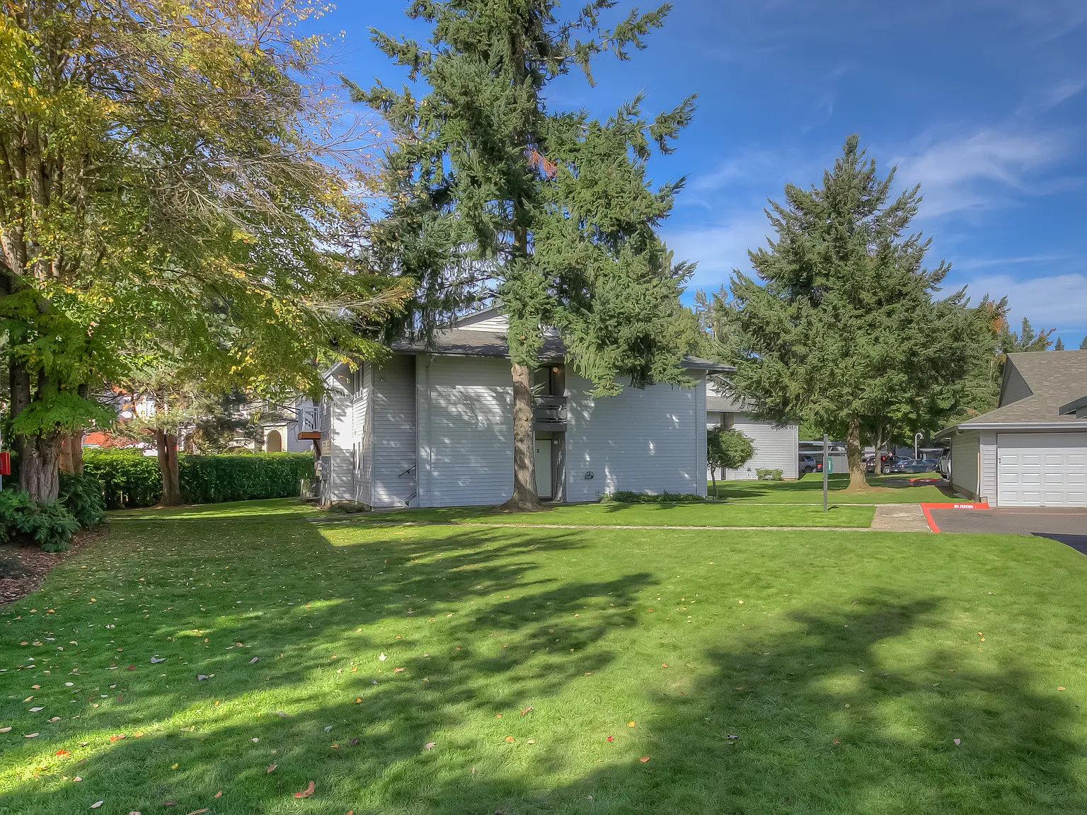 Woodcreek — Photo 2