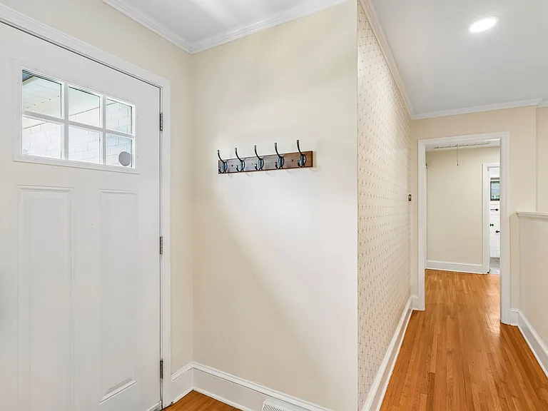 1031 Cutler Pl — Photo 6