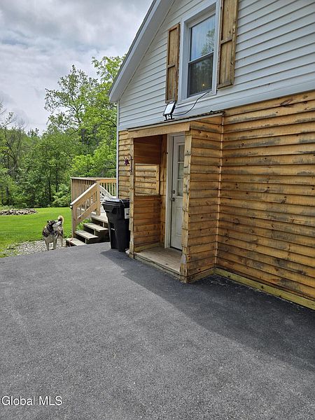 3rd image of 9417 Mariaville Road