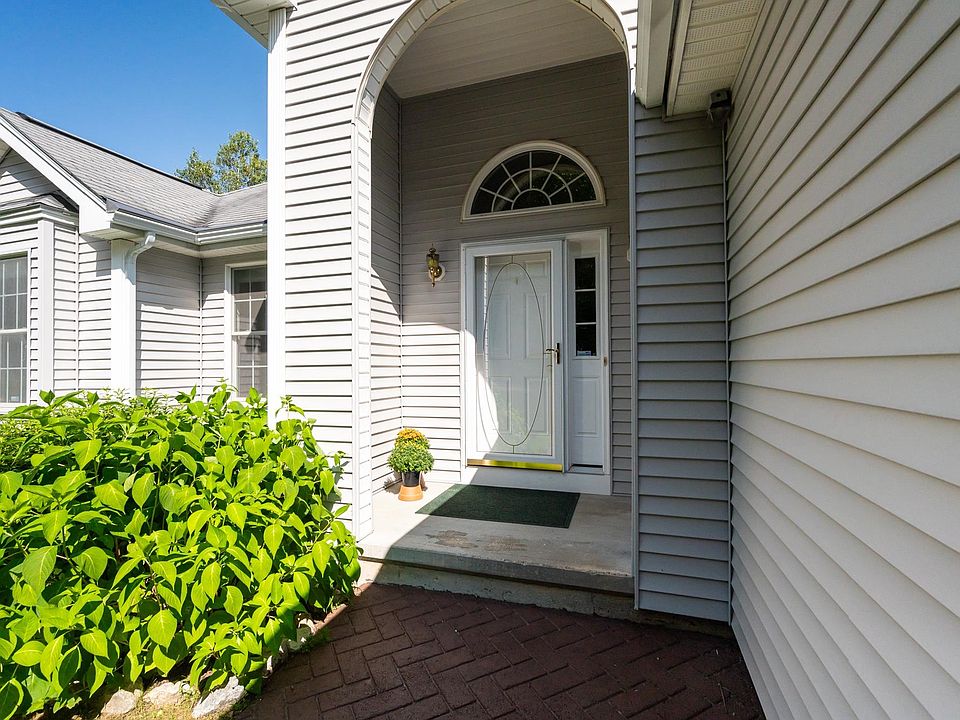 63 Plymouth Drive, Concord, NH 03301 Zillow