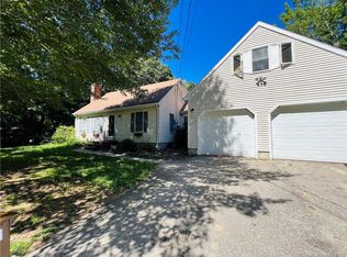 322 Stone Hill Rd, Griswold, CT 06351