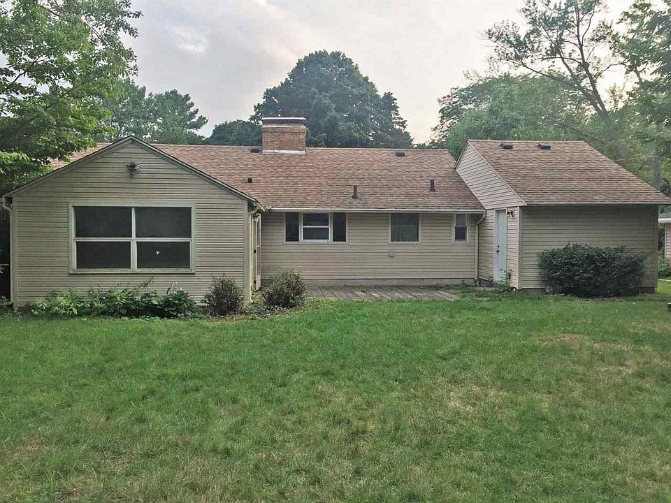 2nd image of 1535 Southbrook Dr