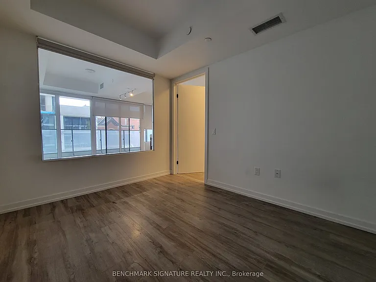 77 Shuter St #607 — Photo 7