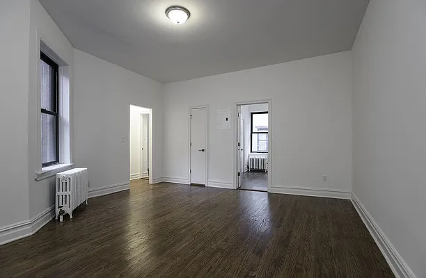 Rented by OGI Management | media 27