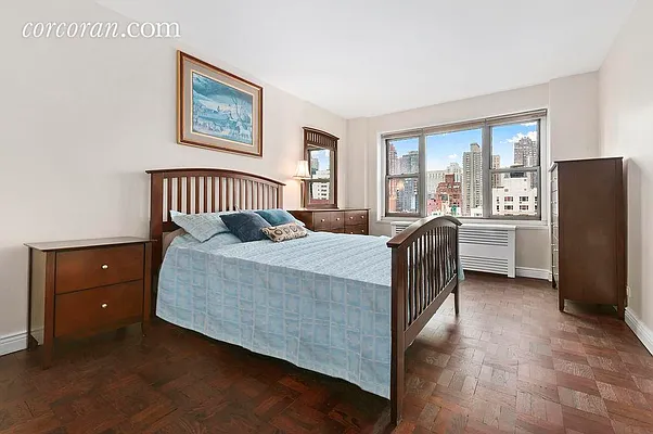 Sold by Corcoran | media 19