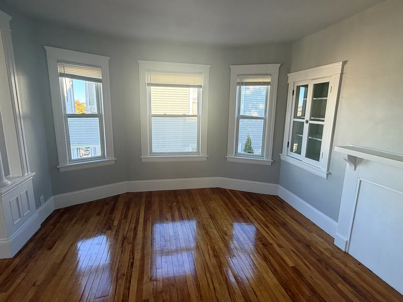 21 Sterling St — Photo 1