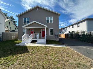 130-132 Dickinson St, Springfield, MA 01108