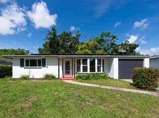 1516 Country Ln W, Clearwater, FL 33759