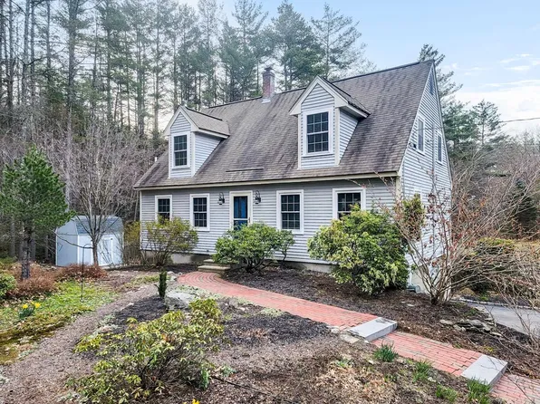 8 Wallace Brook Road, Brookline, NH 03033