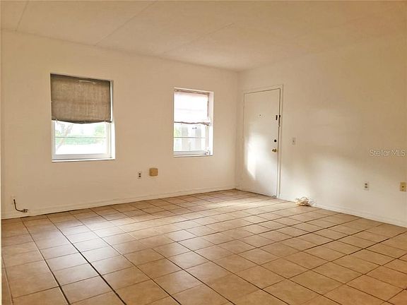 2nd image of 1170 Rue Des Chateaux Unit 1B