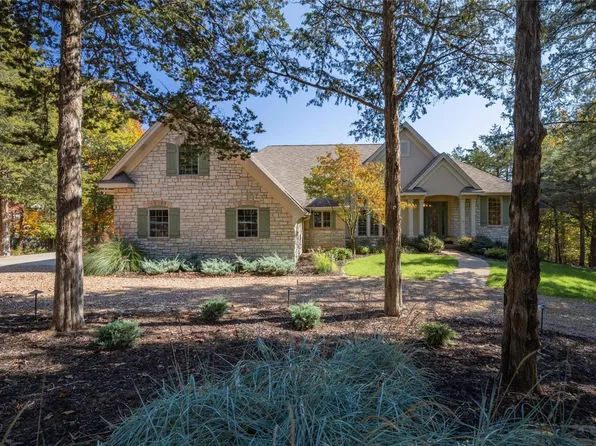 860 Aspen Lake Dr, Innsbrook, MO 63390