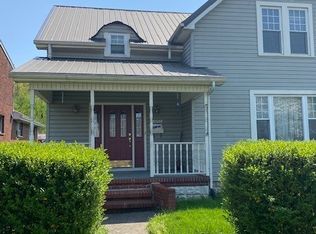 3653 Hughes St, Huntington, WV 25704