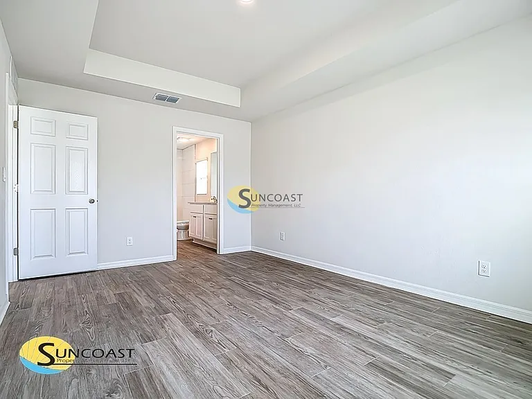 7005 Hemlock Crse — Photo 6