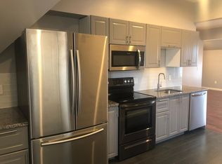 15 Decatur St #3, Worcester, MA 01610