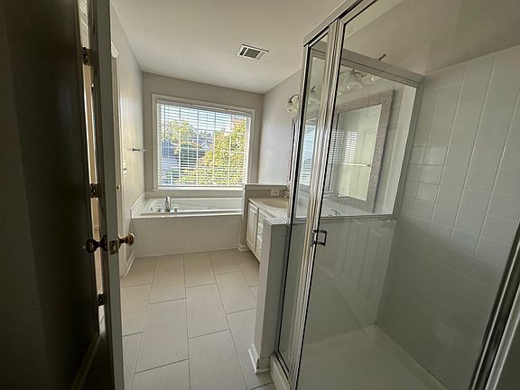 5th image of 2458 Arctic Fox Way