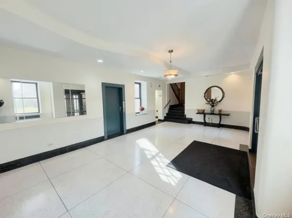 3017 Riverdale Avenue #1F, Bronx, NY 10463