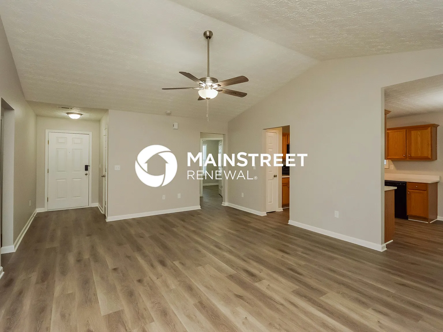 151 Longstreet Court — Photo 2