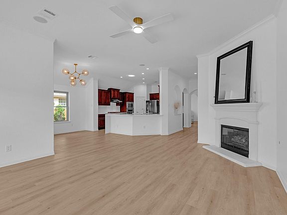 5th image of 3209 Herradura Dr