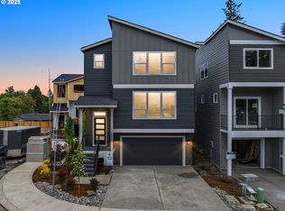 18965 SW Hazelwood Ln #L-5, Beaverton, OR