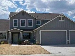 181 Shady Grove Ln, Dayton, NV