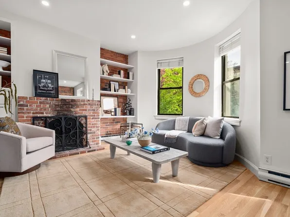 9 Albemarle St APT 3, Boston, MA 02115