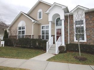 6003 Schindler Dr S, Monmouth Junction, NJ 08852