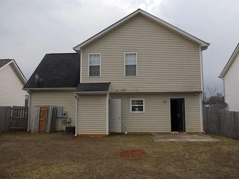 1426 Peach Park Ln — Photo 2
