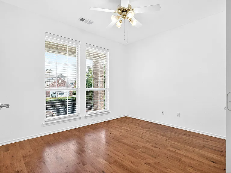 4841 Jodi Dr — Photo 14