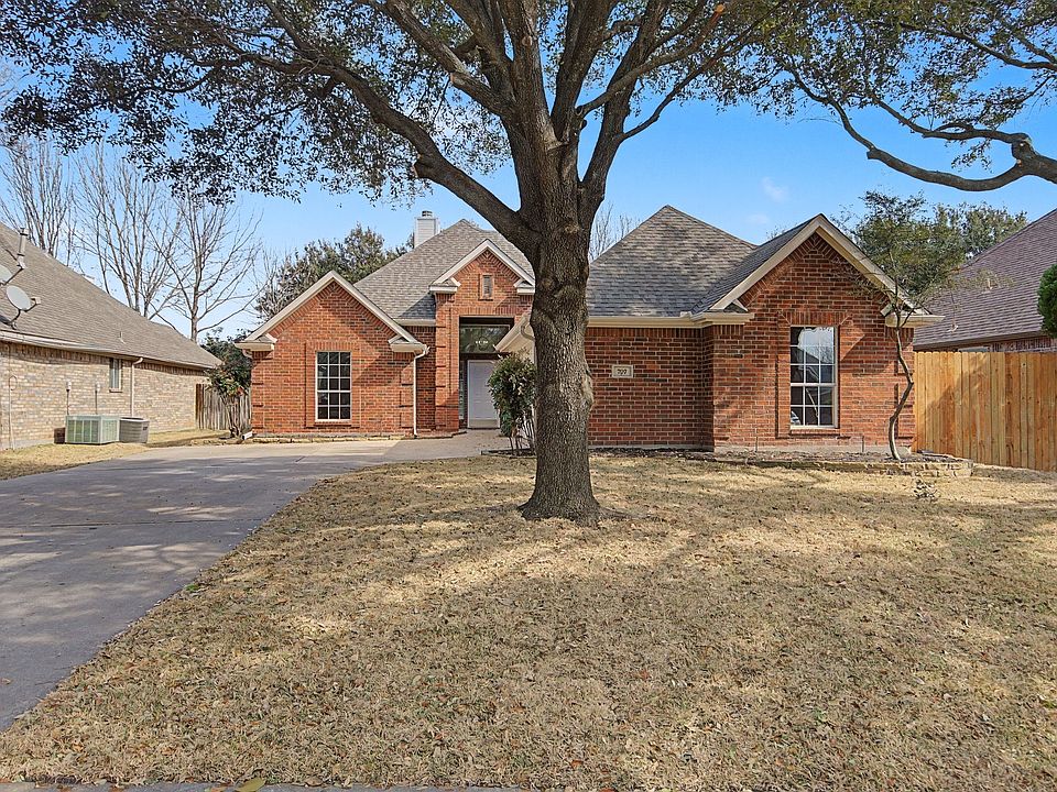 1st image of 707 Chandler Ct