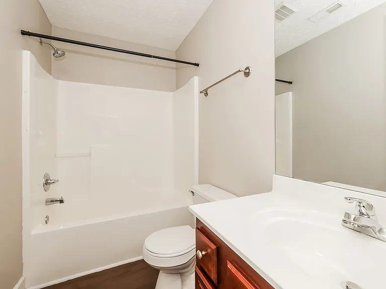 114 Nick Price Dr — Photo 16