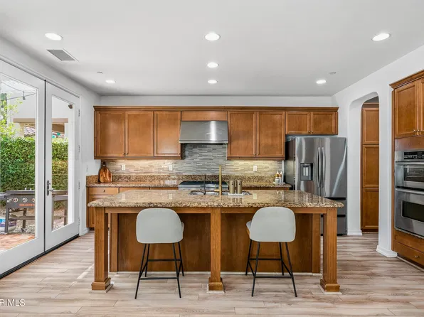 13365 Los Olivos Rd, Sylmar, CA 91342